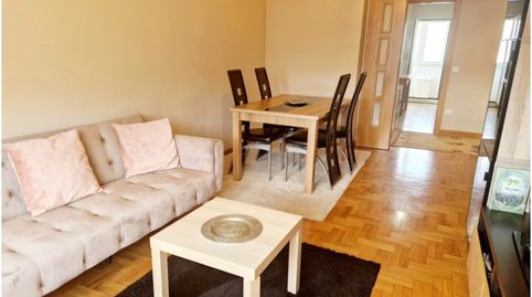 Foto 2 de Piso en venta en Avenida Cristobal Colon, Villalegre - La Luz, Avilés