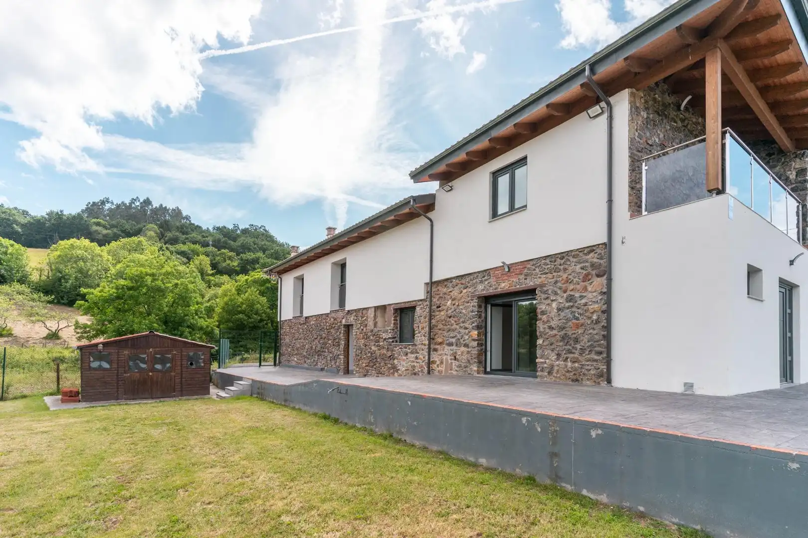 Vista exterior de Casa o chalet en venta en Grado con Calefacción, Terraza y Trastero