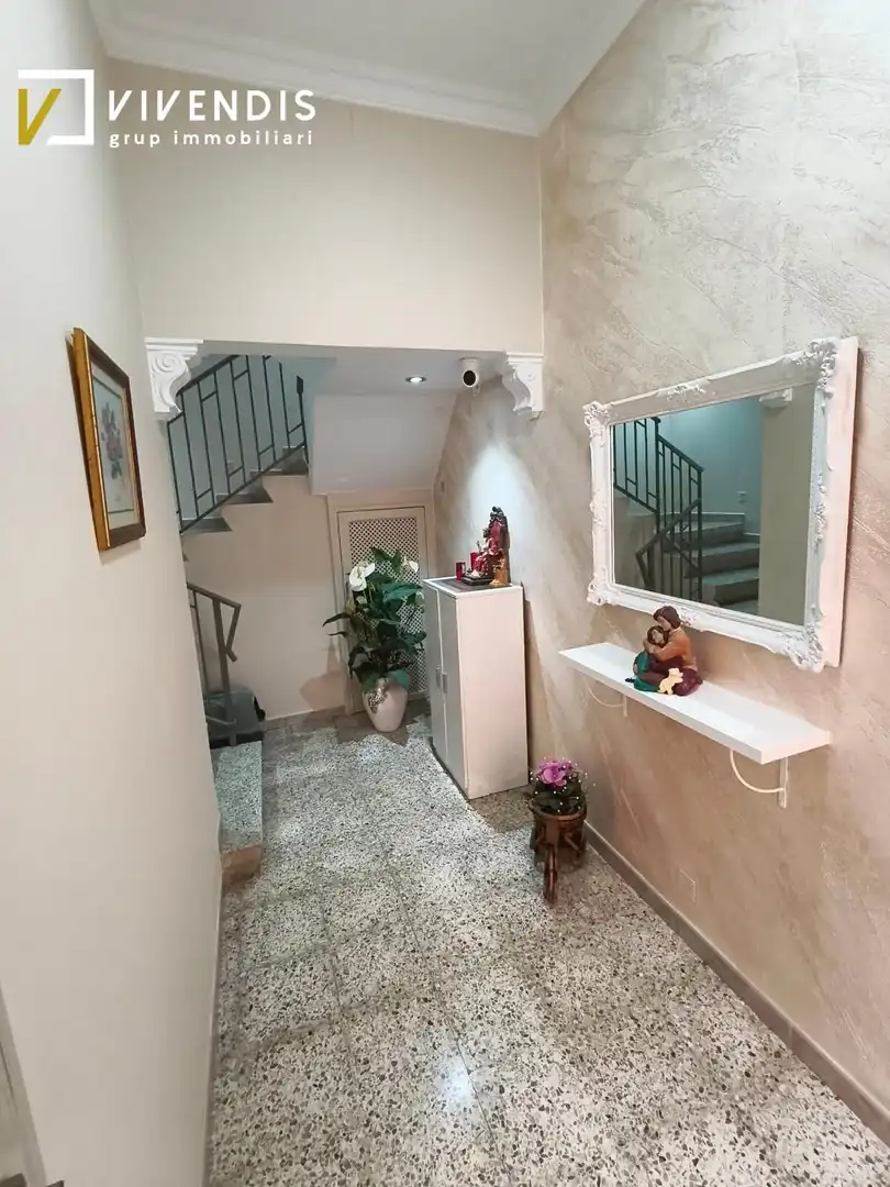 Houses for sale in Almenar  with Air Conditioner, Heating and Storage room