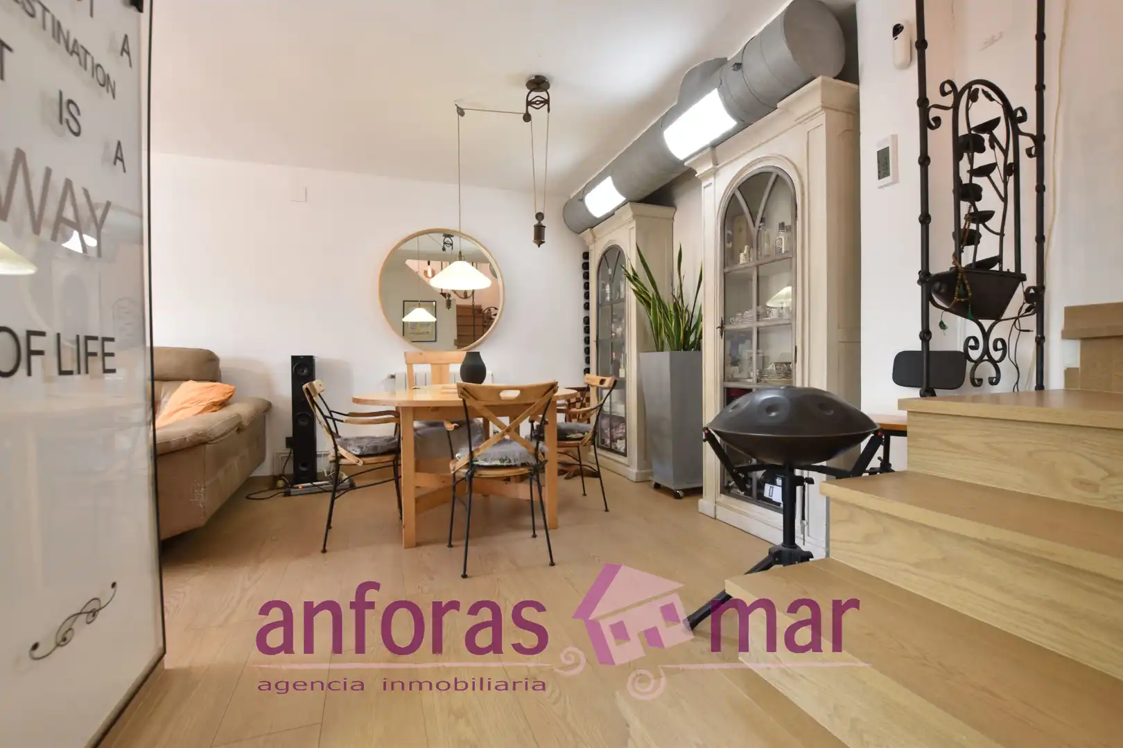 Sala d'estar de Casa adosada en venda en La Riera de Gaià amb Aire condicionat, Calefacció i Terrassa