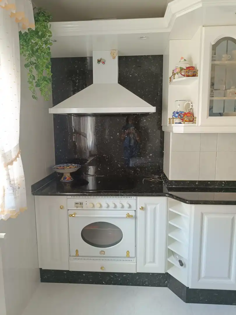 Kitchen of Flat for sale in Guardo  with Heating and Storage room
