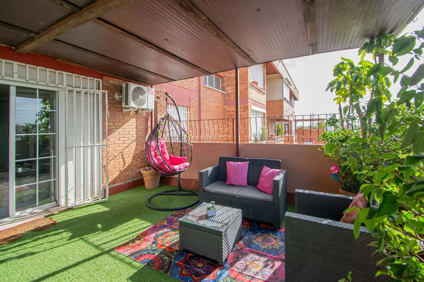 Terrace of Attic for sale in Sevilla  with Air Conditioner, Heating and Parquet flooring