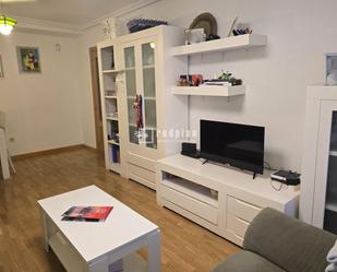 Living room of Flat for sale in  Madrid Capital  with Air Conditioner, Heating and Storage room