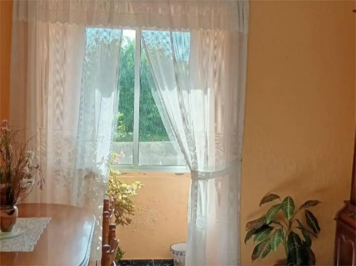 Dormitori de Casa o xalet en venda en Narón