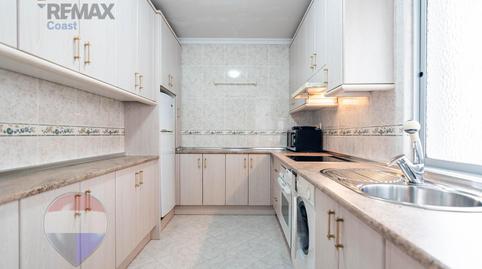 Foto 4 de Piso en venta en Paseo Maritimo Rey de España, Puerto Deportivo, Fuengirola