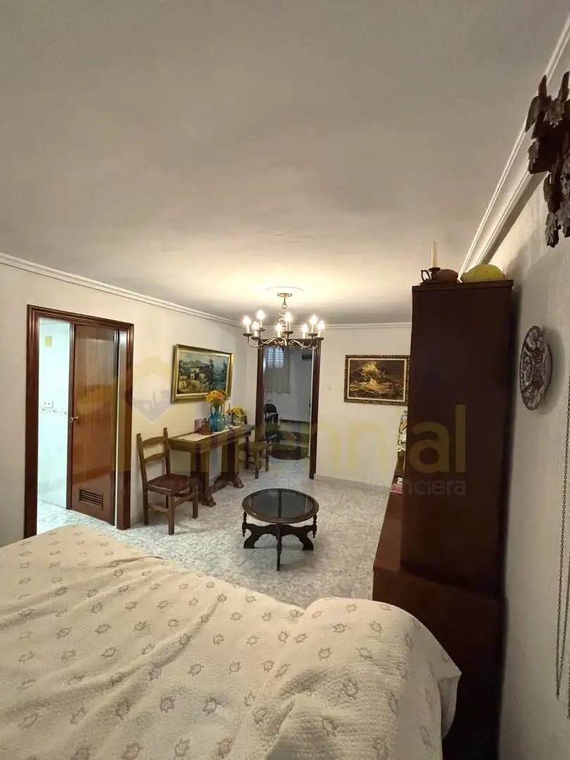 Sala de estar de Casa adosada en venta en Sevilla con Aire acondicionado y Trastero