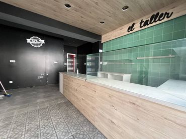 Local comercial en venta en Calle Riera Blanca 154