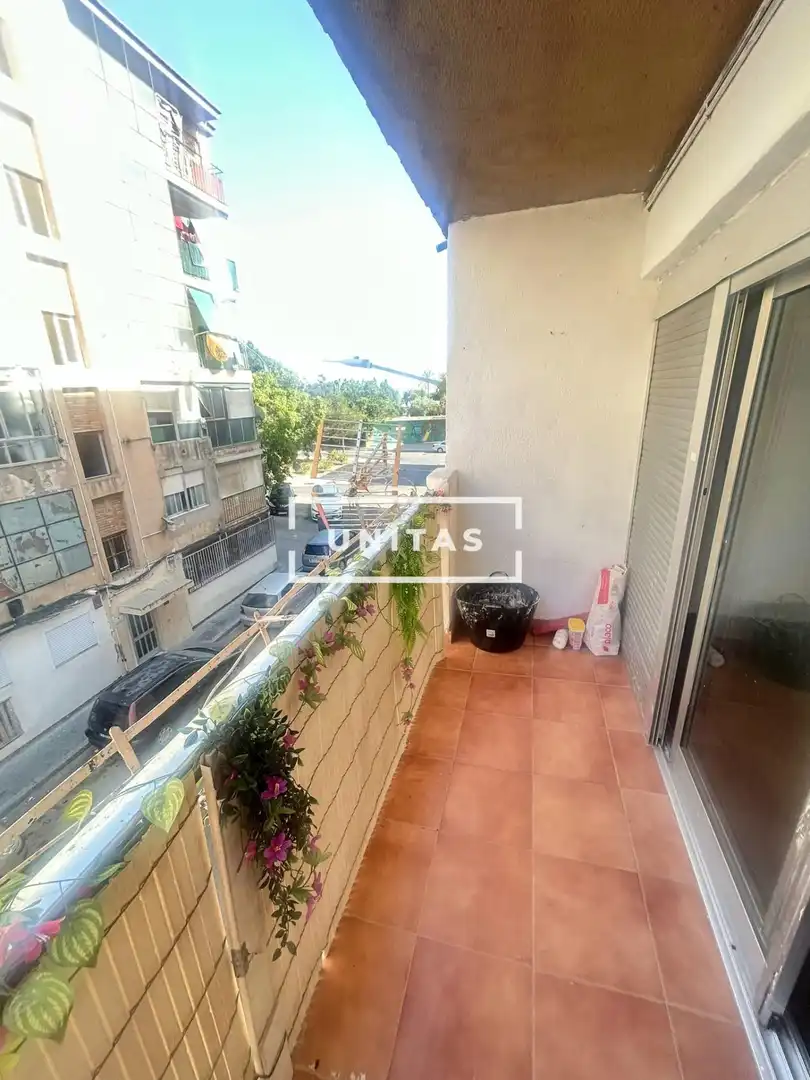 Terrassa de Pis en venda en Alicante / Alacant amb Balcó