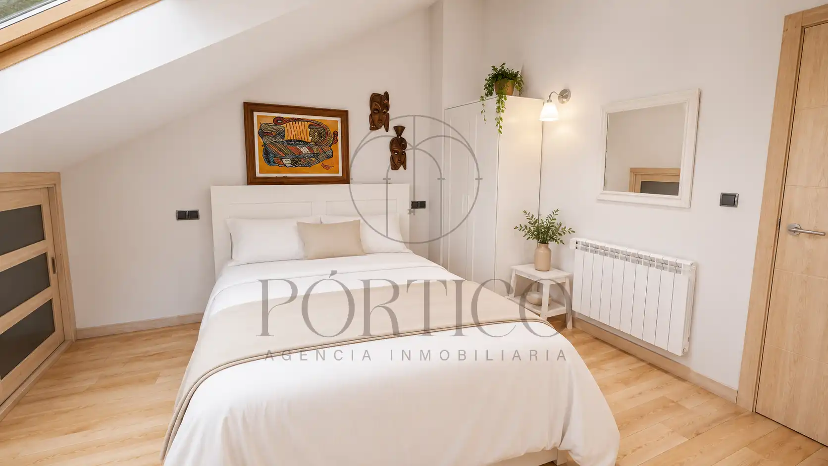 Habitación de Ático de alquiler en A Guarda   con Calefacción, Terraza y Amueblado