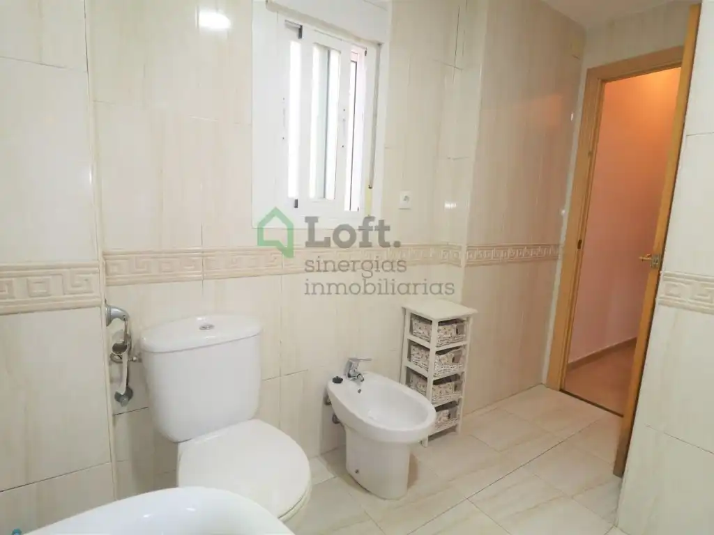 Flat for rent in Ciudad Jardín