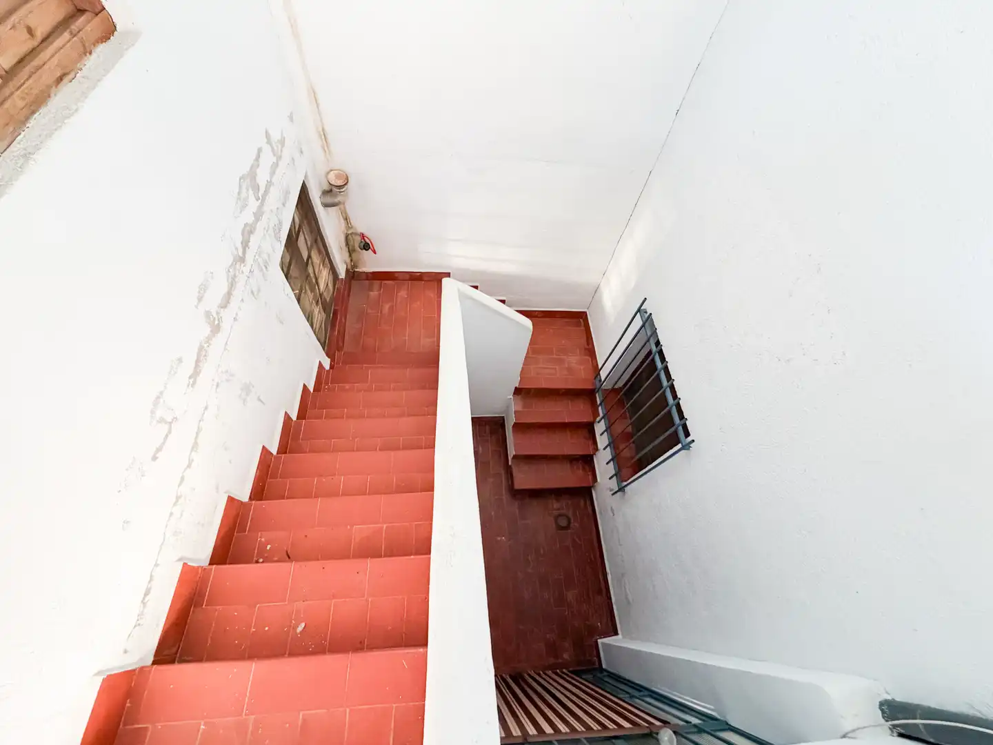 Casa adosada en venta en Zújar con Calefacción, Terraza y Amueblado