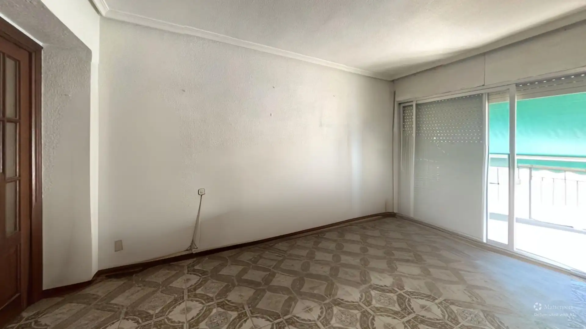 Wohnung zum Verkauf in Alicante / Alacant mit Klimaanlage, Heizung und Möbliert