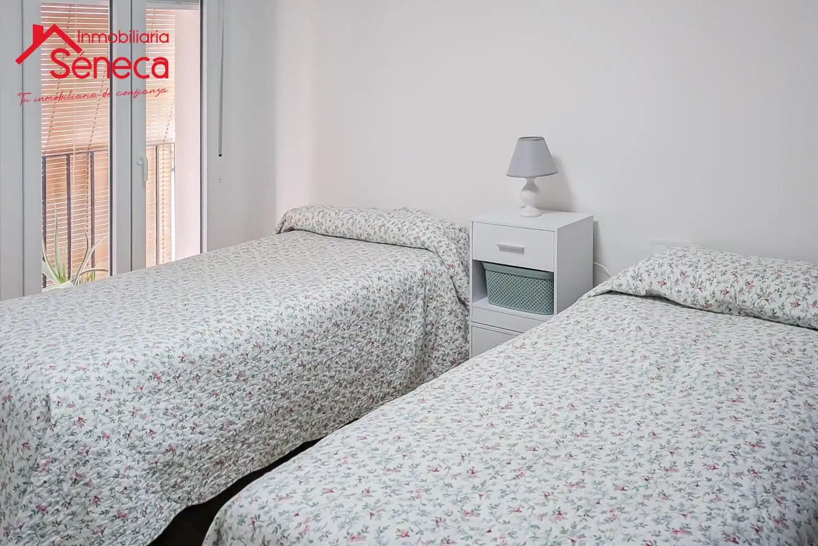 Schlafzimmer von Wohnung zum Verkauf in Córdoba mit Klimaanlage, Heizung und Terrasse