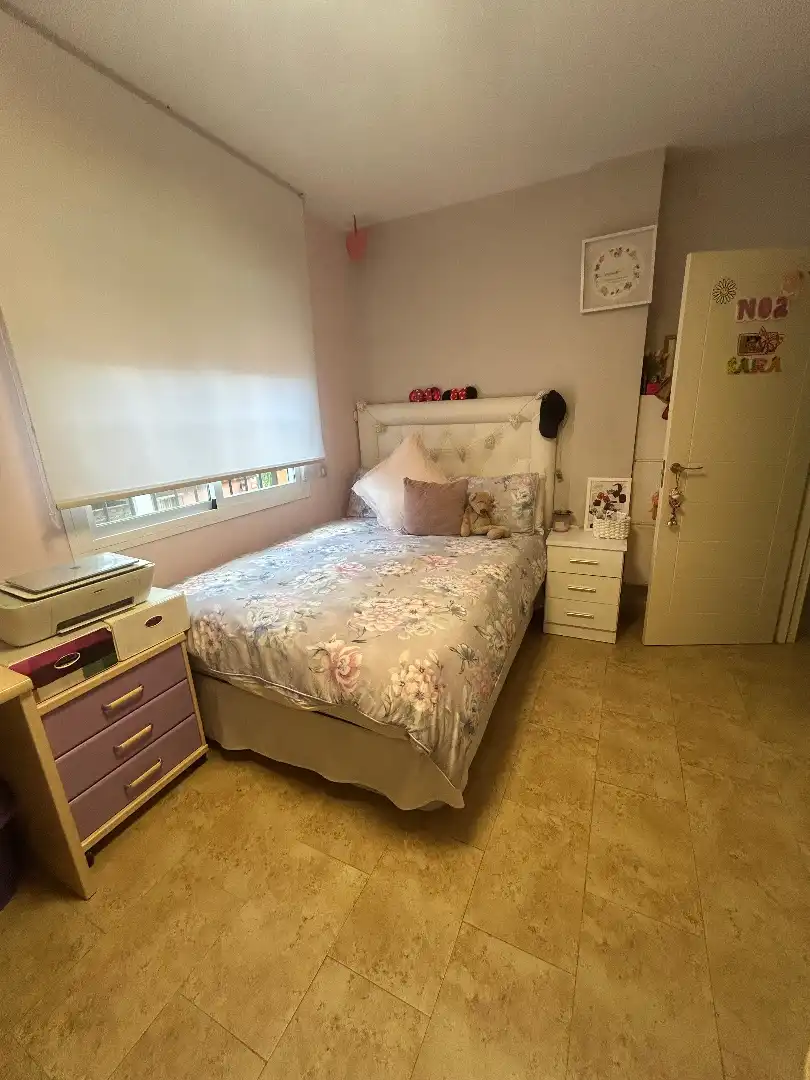 Schlafzimmer von Einfamilien-Reihenhaus zum Verkauf in Alhaurín de la Torre mit Klimaanlage, Privatgarten und Terrasse