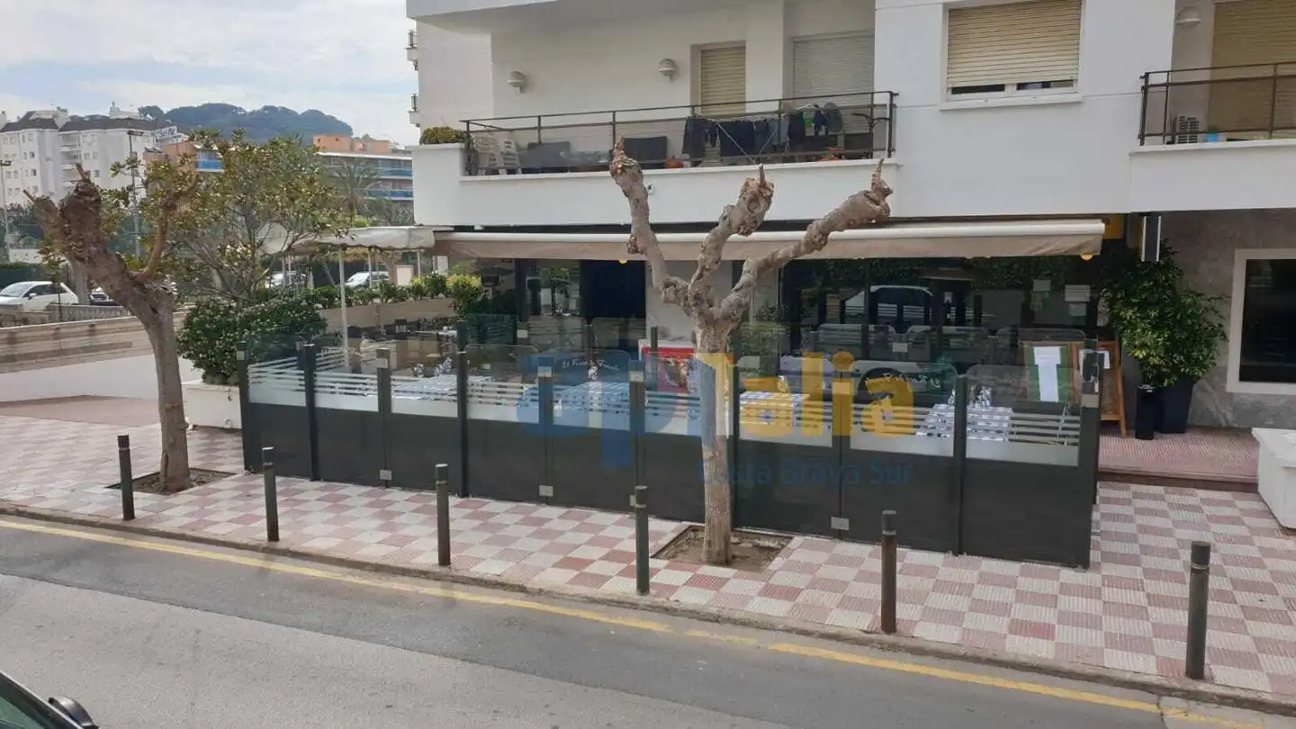 Local comercial en venta en Fenals, imagen 3