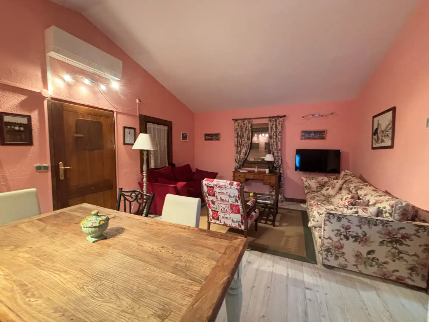 Sala de estar de Finca rústica en venta en Tivissa con Amueblado