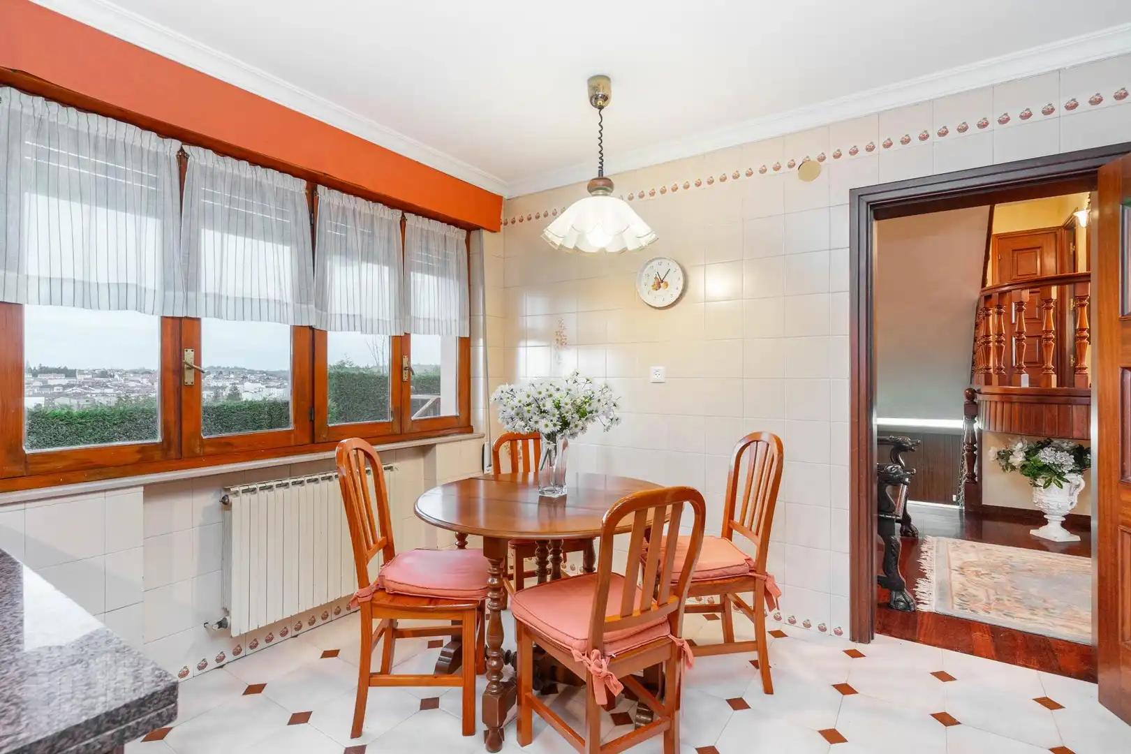 Comedor de Casa o chalet en venta en Siero con Calefacción, Jardín privado y Parquet