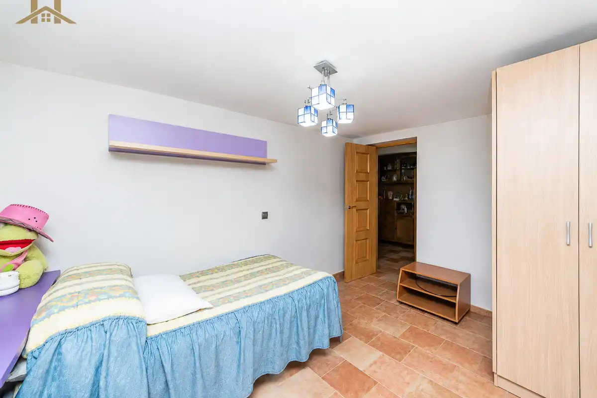 Habitación de Casa o chalet en venta en Villaviciosa de Odón con Aire acondicionado, Calefacción y Jardín privado