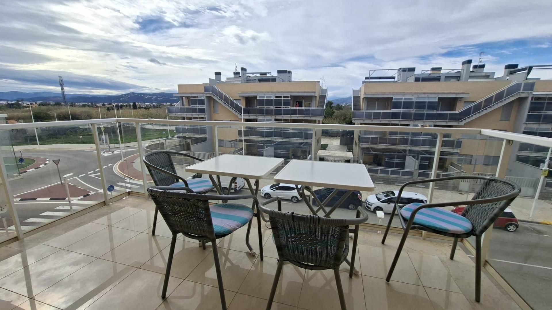 Terrassa de Apartament en venda en Guardamar de la Safor amb Terrassa i Piscina comunitària