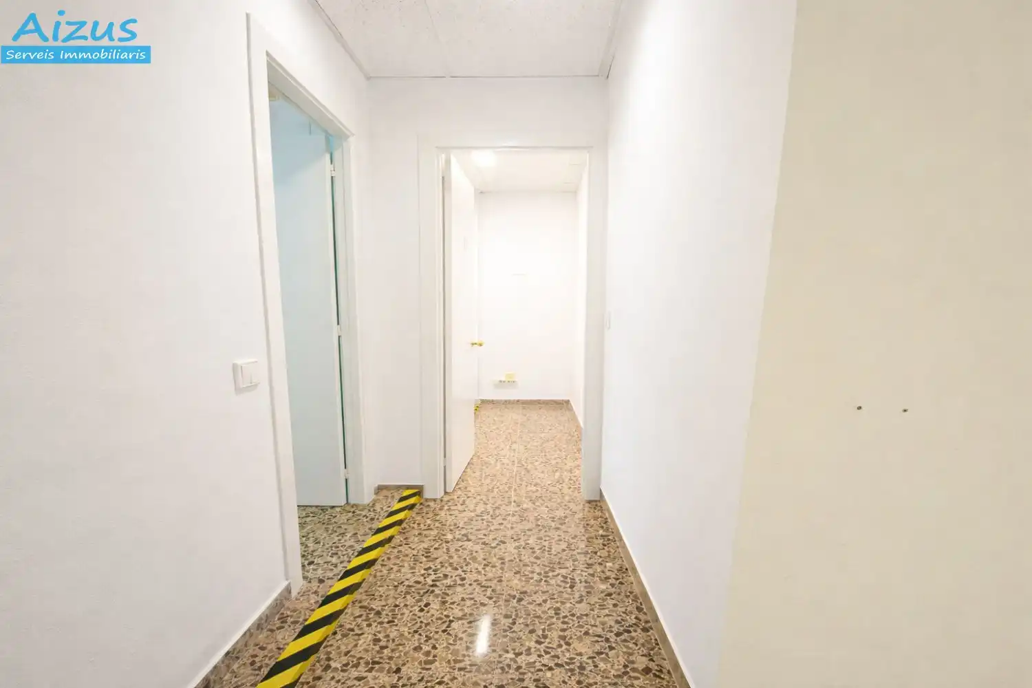 Local comercial en alquiler en Centre - Eixample – Can Llobet, imagen 12
