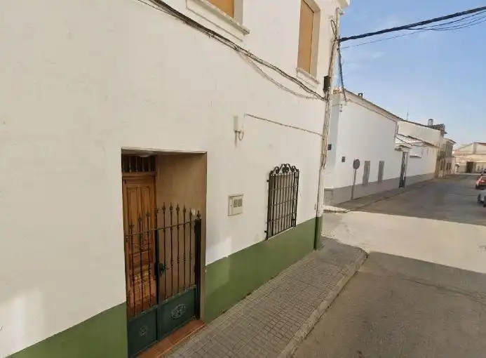 Vista exterior de Piso en venta en Socuéllamos