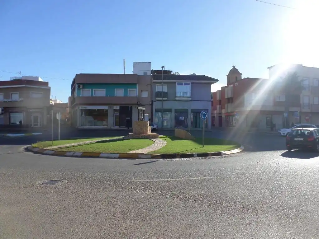 Local comercial en venda a Pedanías Este, imagen 4