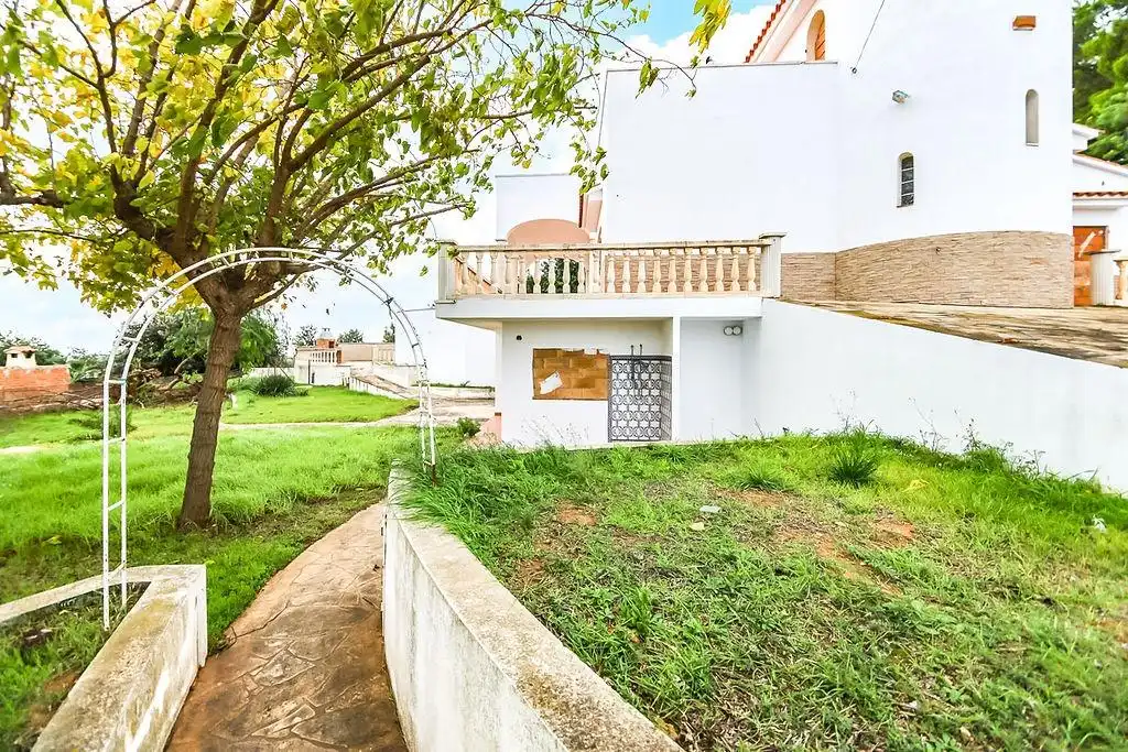 Vista exterior de Casa o chalet en venta en Altafulla con Jardín privado, Terraza y Piscina