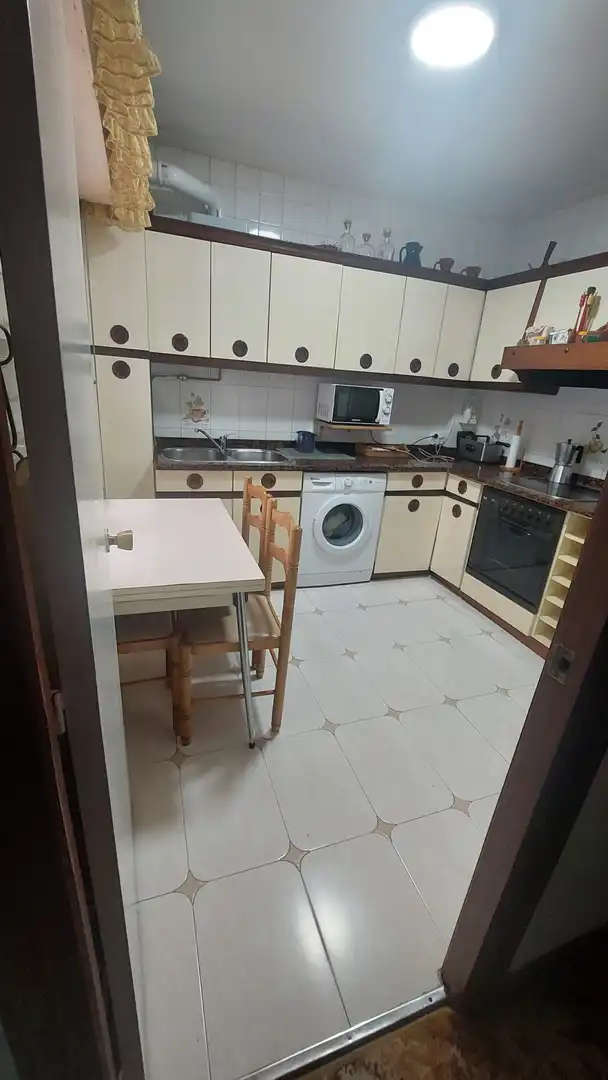 Cocina de Piso de alquiler en Santander con Calefacción y Amueblado