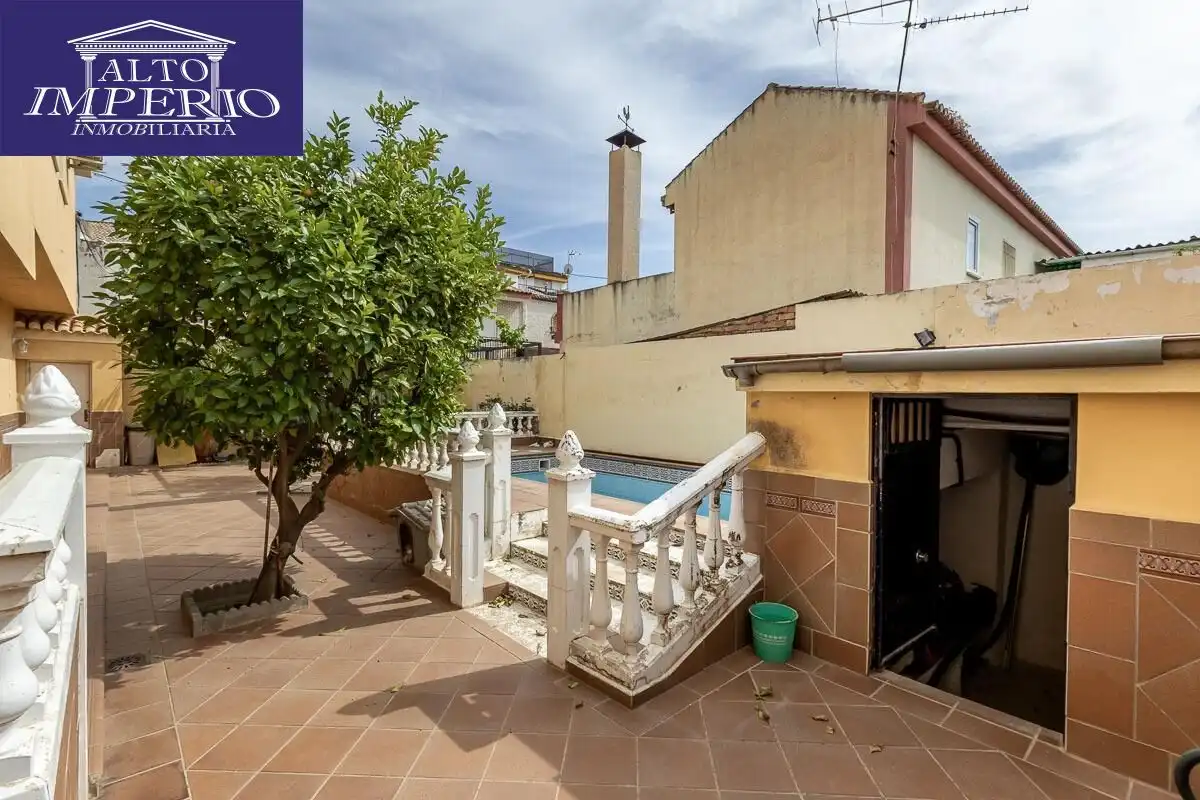 Chalet con terraza en venta en Ogíjares, imagen 4