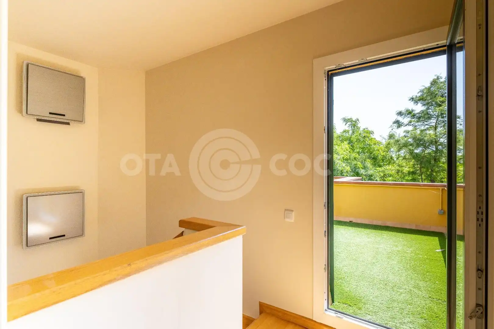 Terrassa de Dúplex de lloguer en Reus amb Aire condicionat, Calefacció i Jardí privat