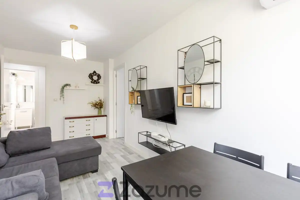 Wohnzimmer von Wohnung zur Miete in Madrid mit Klimaanlage, Heizung und Parkett
