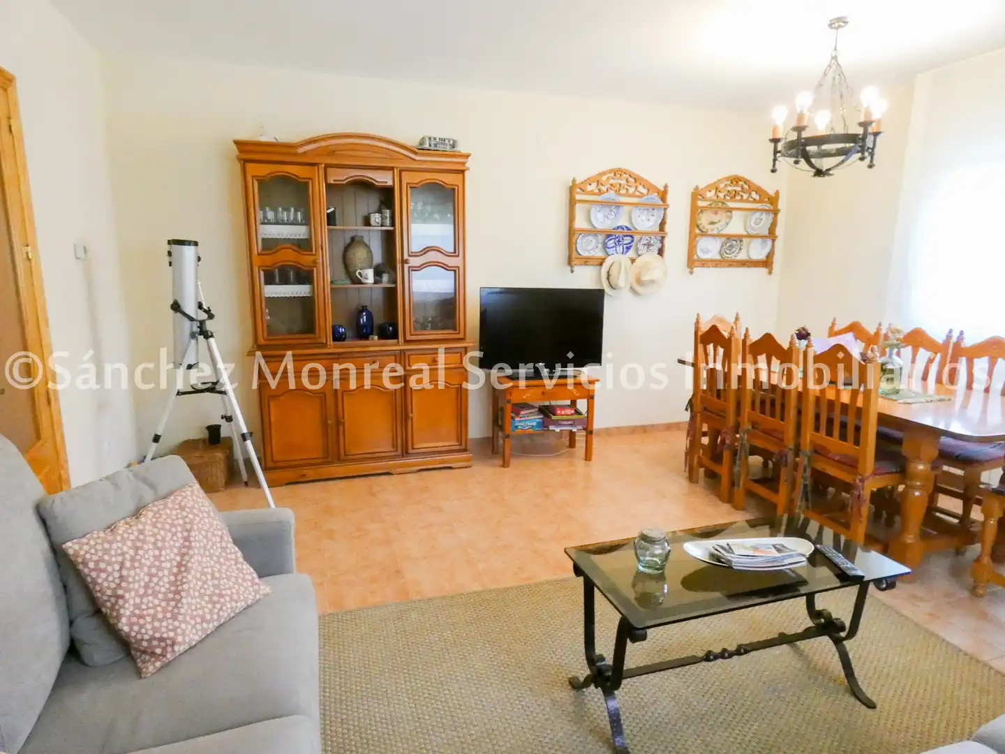 Casa adosada en venta en Avenida de la Cruz Roja, Alcázar de San Juan
