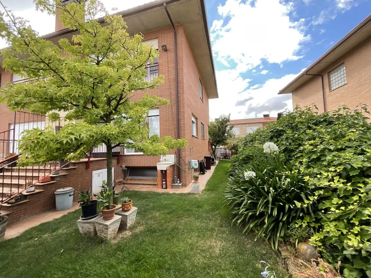 Jardí de Casa o xalet en venda en Alesanco amb Calefacció, Jardí privat i Traster