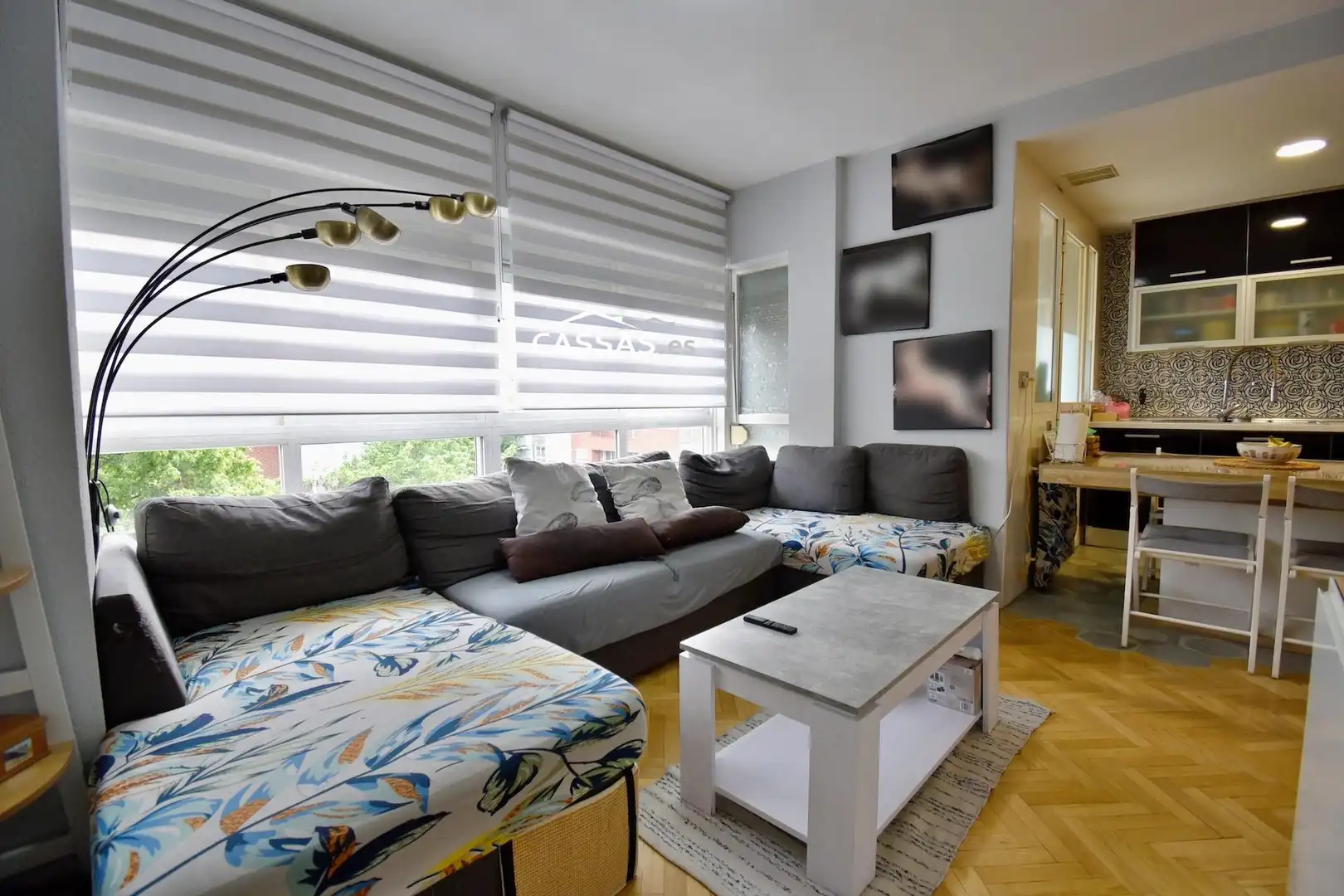 Living room of Flat for sale in Torrejón de Ardoz  with Air Conditioner, Heating and Parquet flooring