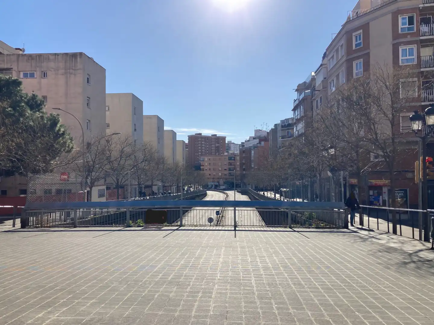 Vista exterior de Piso en venta en L'Hospitalet de Llobregat con Aire acondicionado, Calefacción y Amueblado