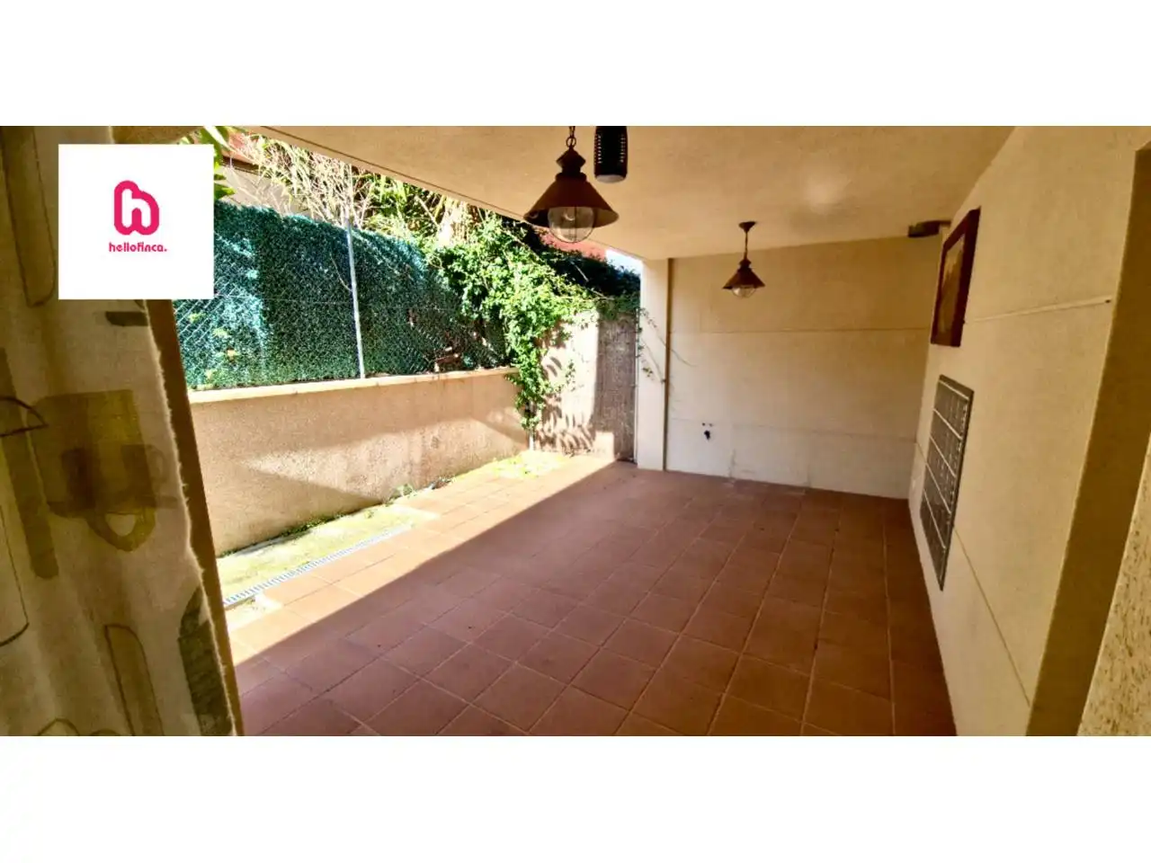 Casa aparellada amb jardí en venda a Calle Josep Munné Vidal, imagen 26