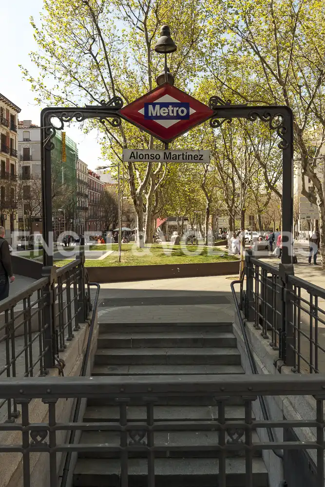 Außenansicht von Dachboden zum Verkauf in Madrid mit Klimaanlage, Heizung und Parkett