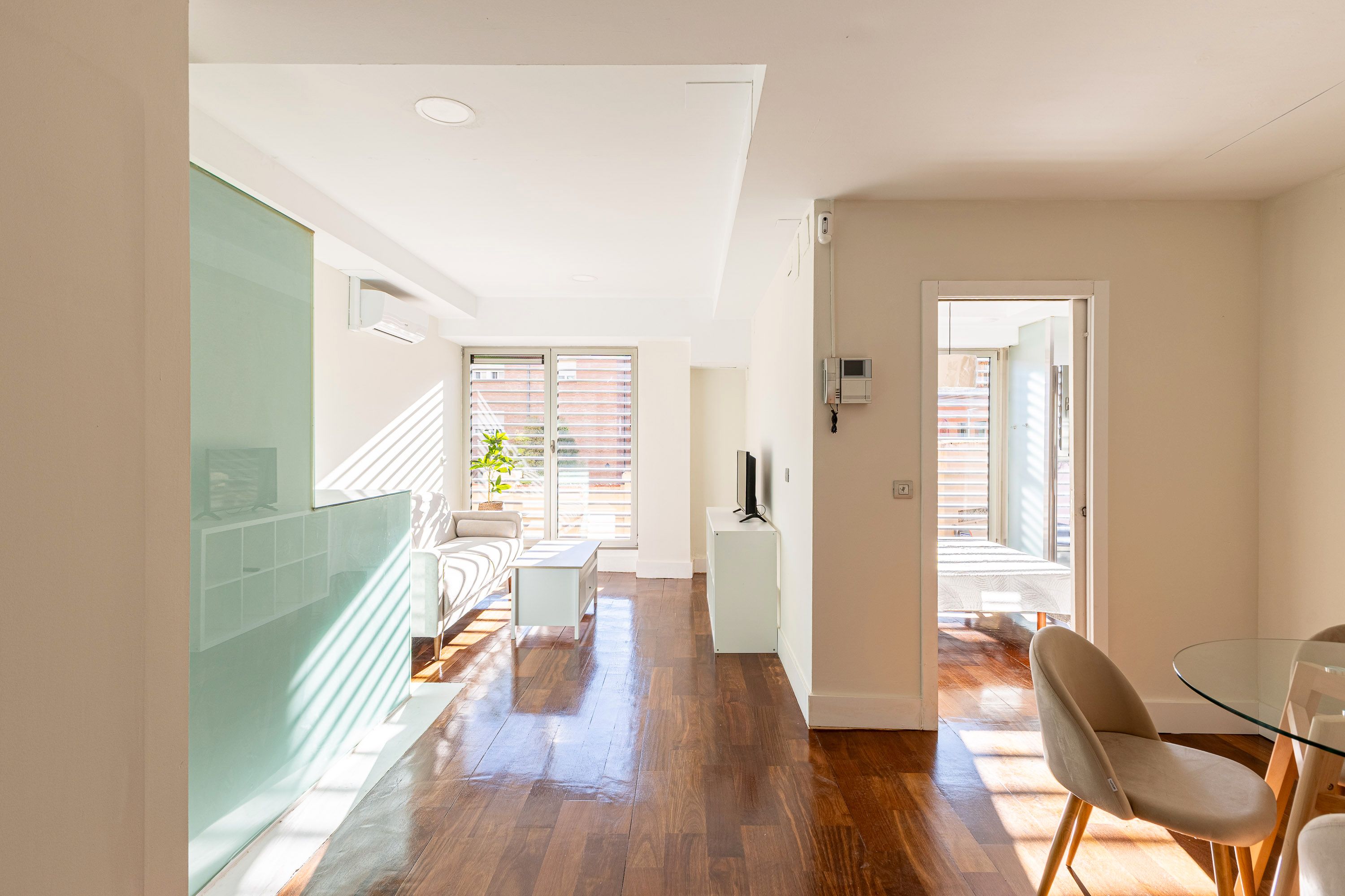 Apartment for sale in  Madrid Capital  with Heating and Furnished