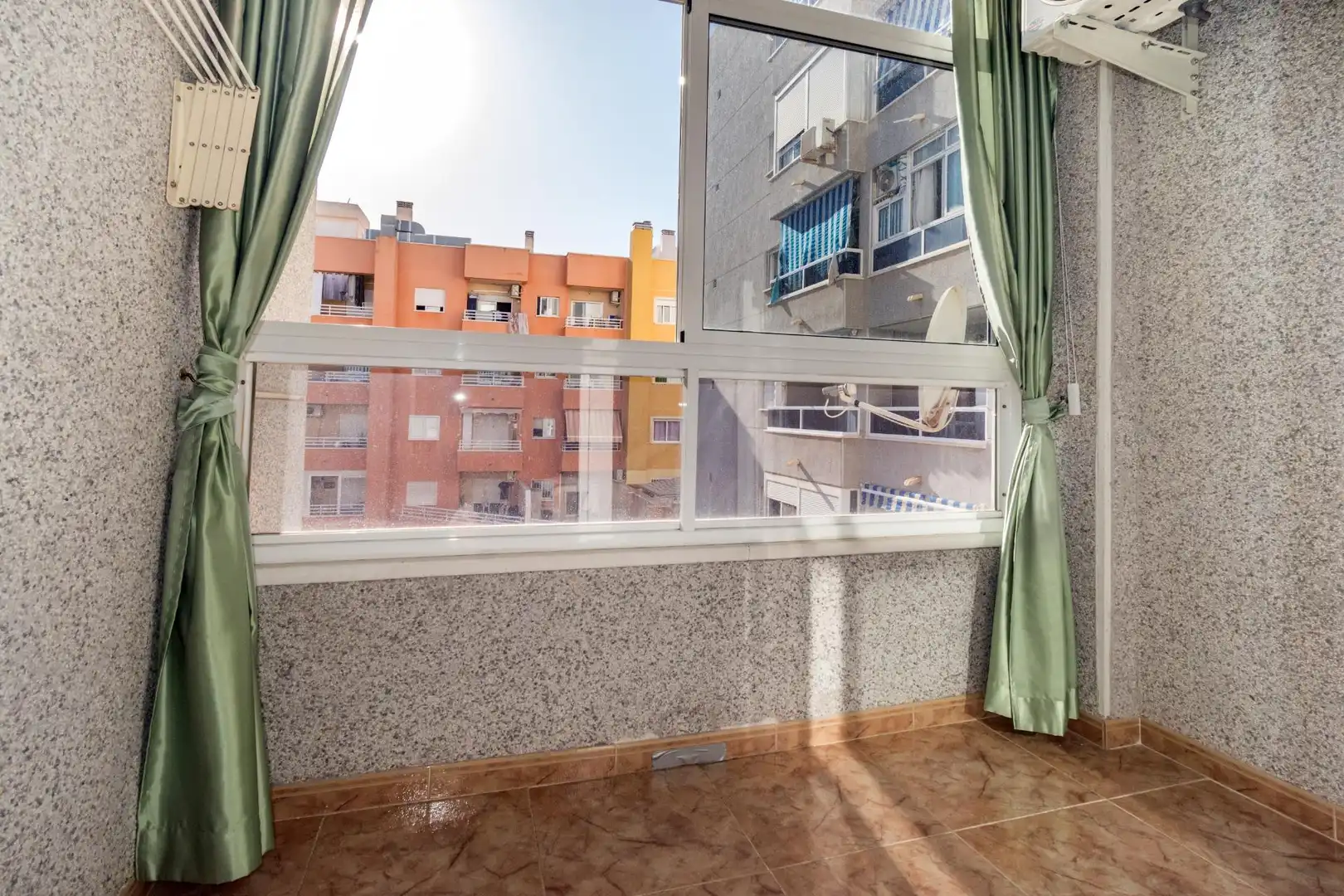 Apartamento con ascensor en venta en Calle MORIONES, imagen 4