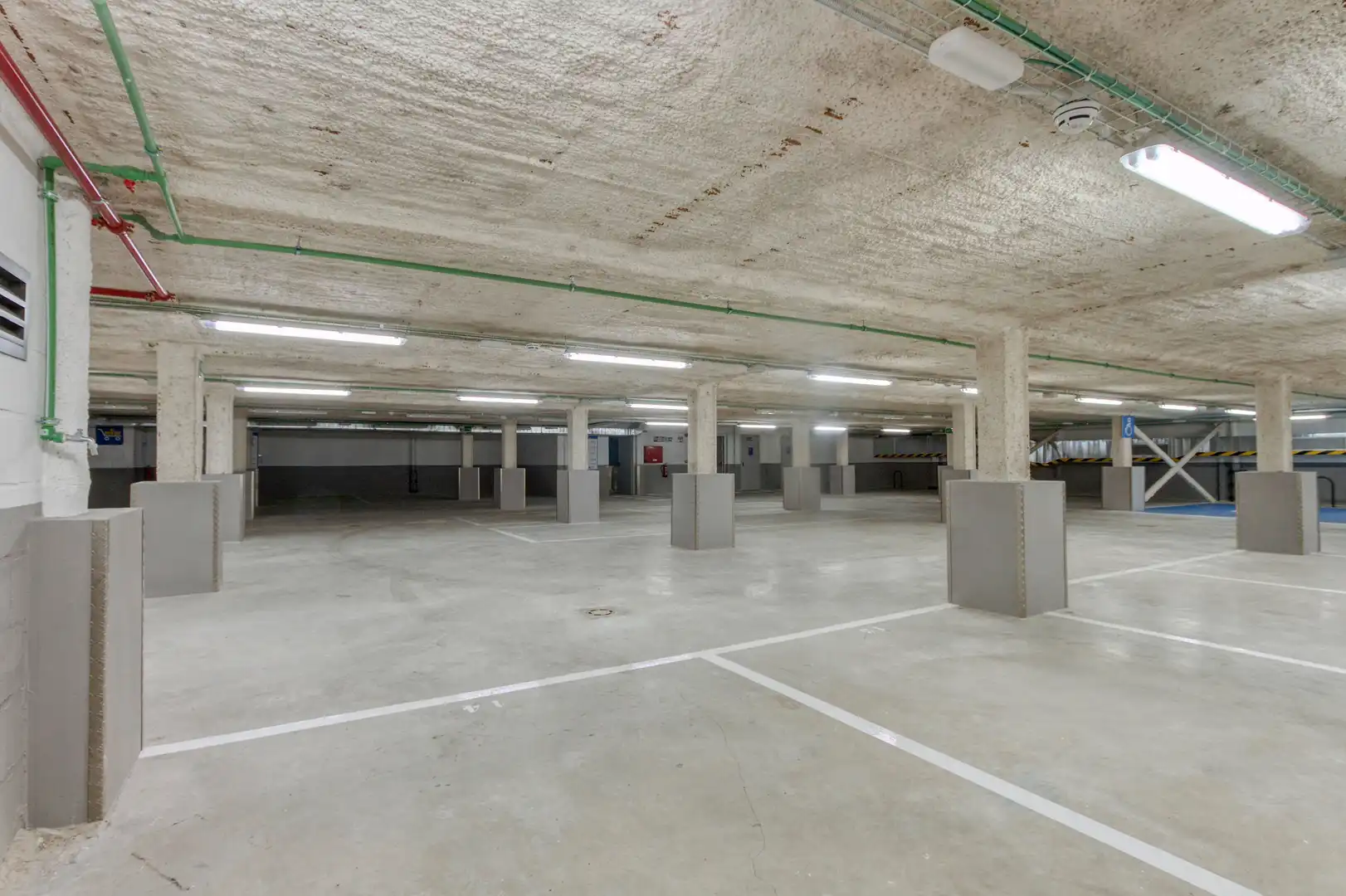 Parkplatz von Garage zur Miete in  Madrid Capital