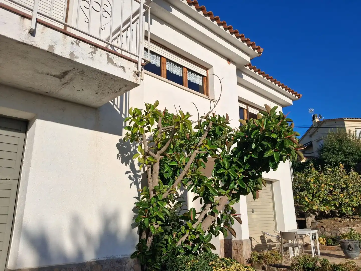 Vista exterior de Casa o xalet en venda en Lloret de Mar amb Calefacció, Jardí privat i Terrassa