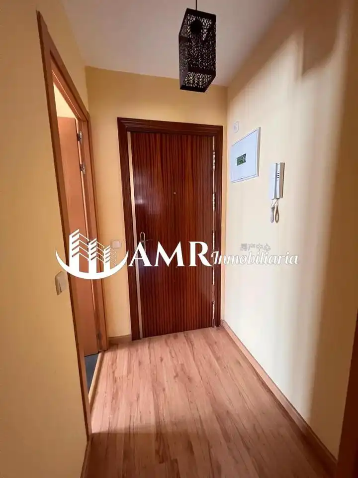 Piso en venta en Leganés con Calefacción y Alarma