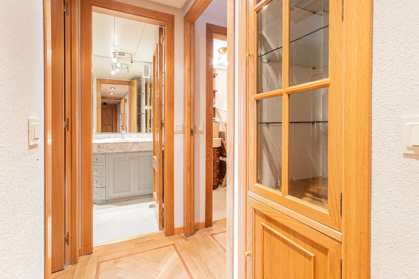 Flat for sale in CGDOR DIEGO VALDERRABANO, Media Legua