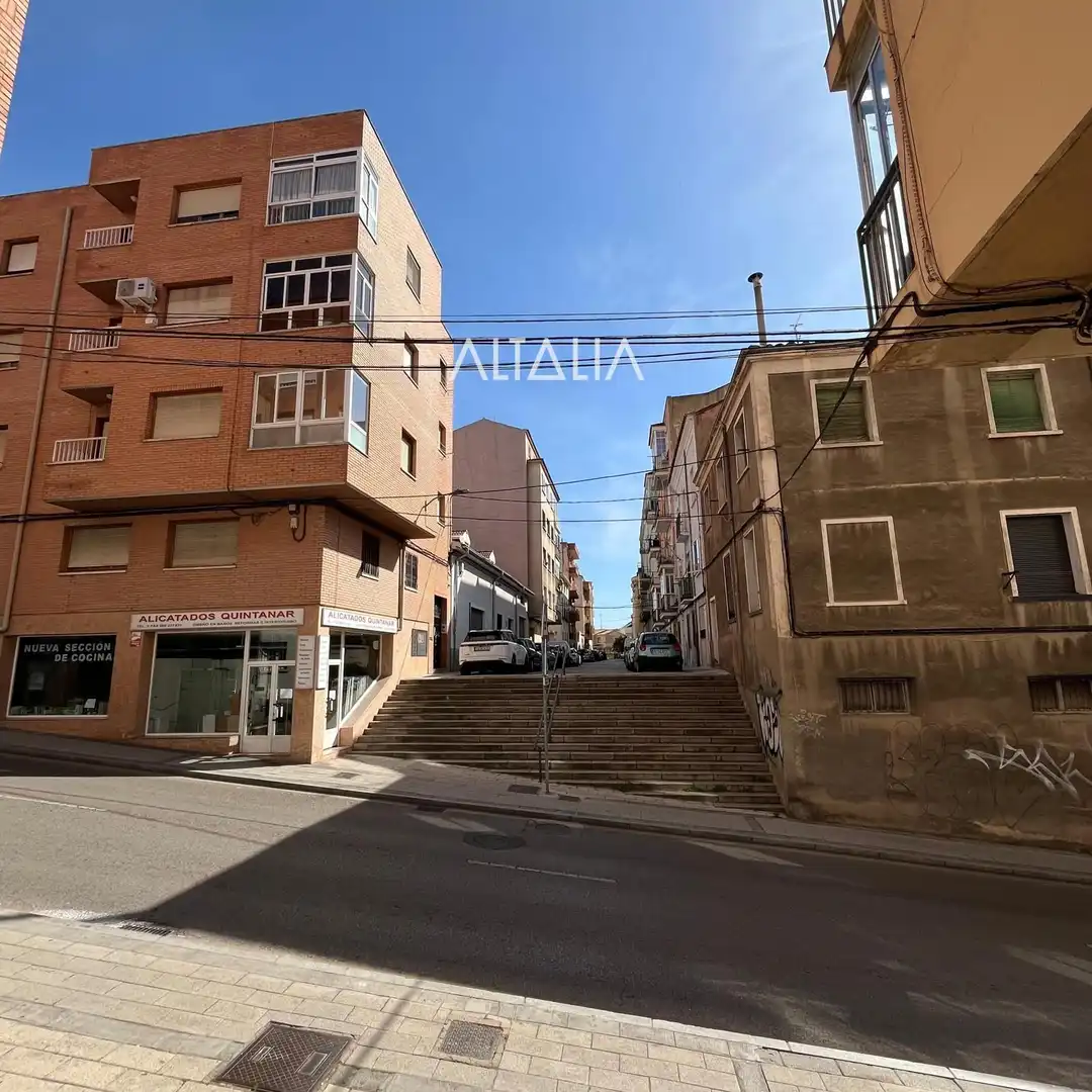 Piso en venta en Centro, imagen 2