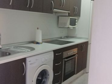 Flat with lift to rent in Plaza Doctor Álvarez 0