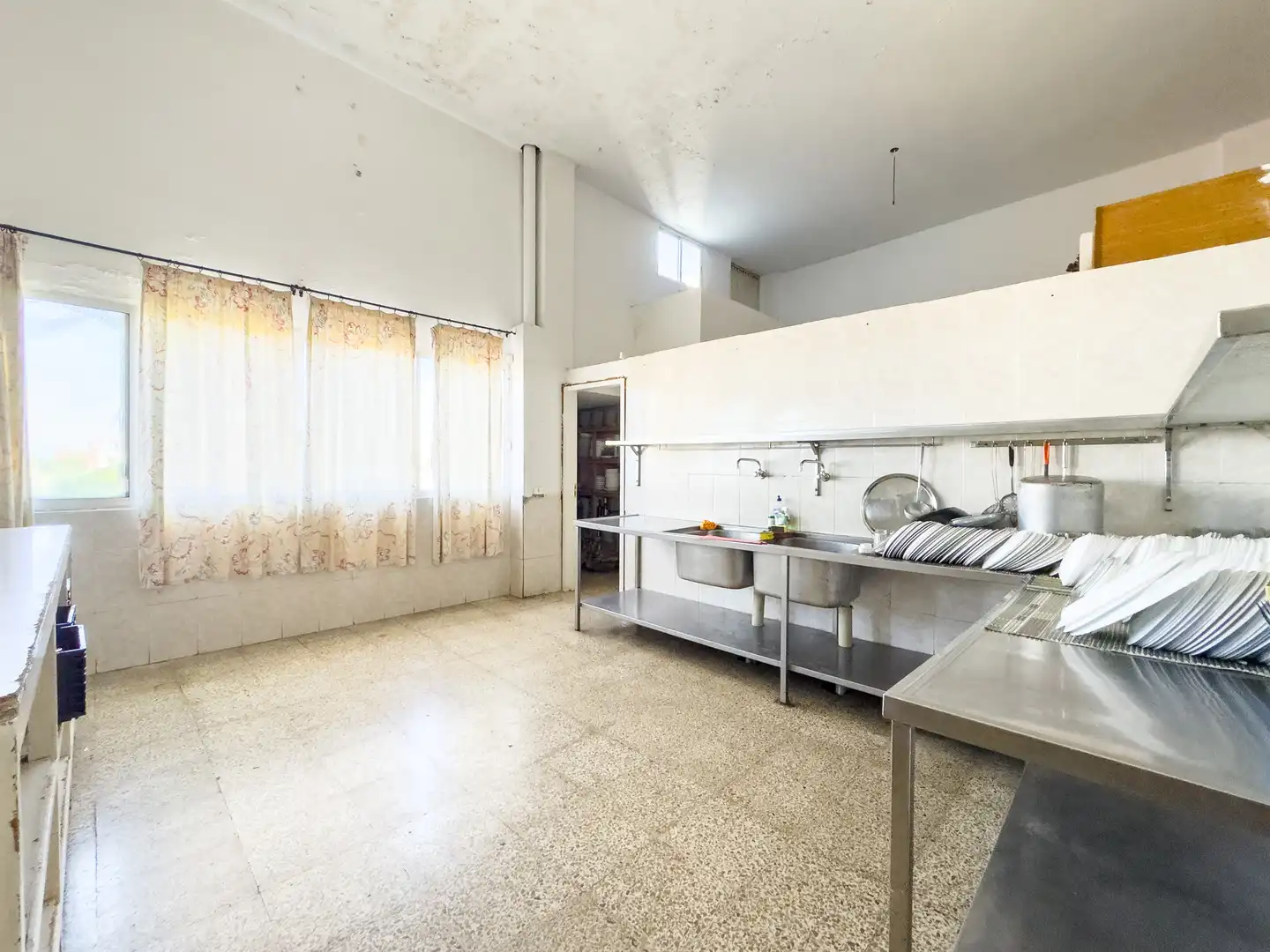 Cocina de Edificio en venta en La Victoria de Acentejo