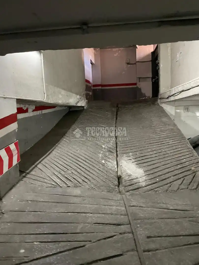 Garaje en venta en Granada
