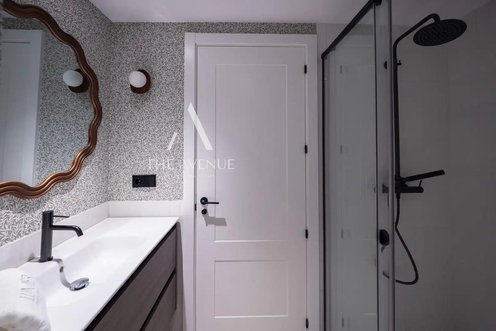 Baño de Piso en venta en Madrid con Aire acondicionado, Calefacción y Amueblado