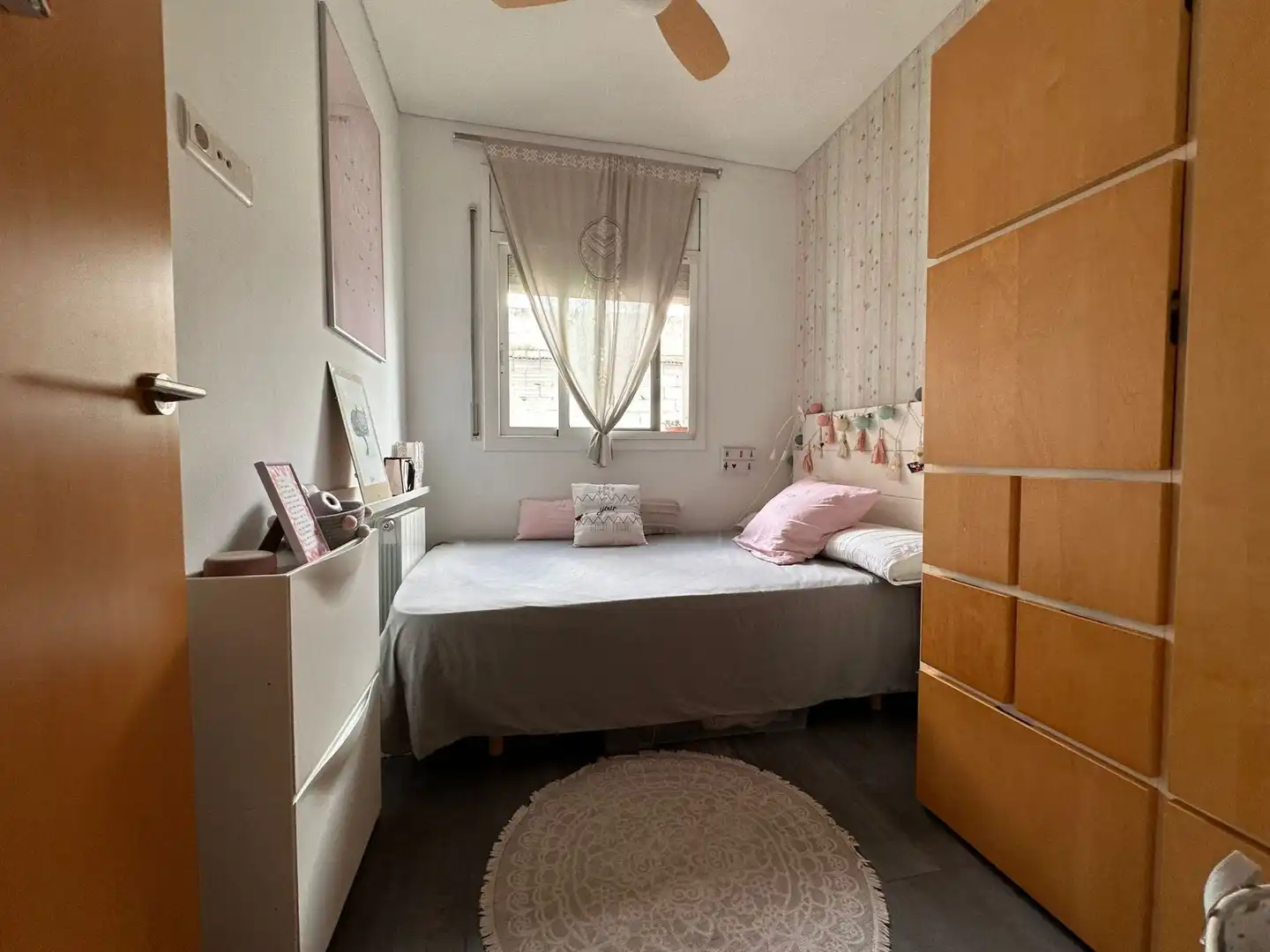 Habitación de Piso de alquiler en Badalona con Calefacción, Terraza y Amueblado
