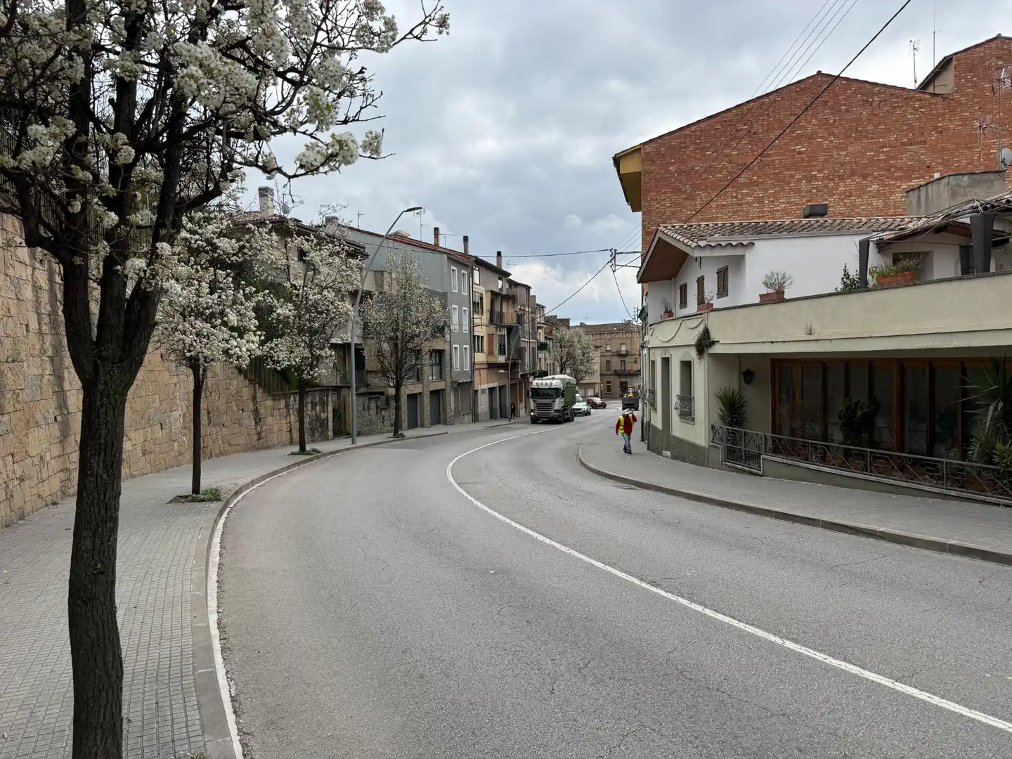 Casa aparellada amb terrassa en venda a Torelló, imagen 10
